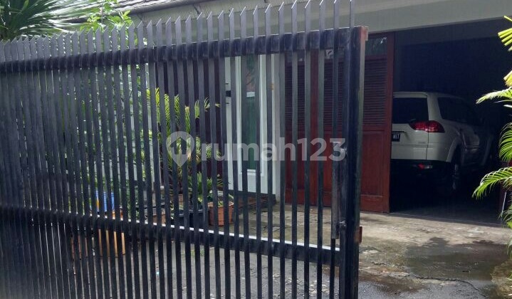 Rumah di Kebayoran Baru Jakarta Selatan