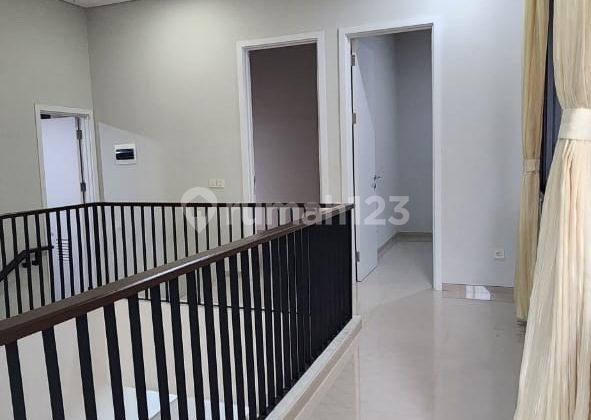 Rumah di Discovery Amore Bintaro Tangerang Selatan