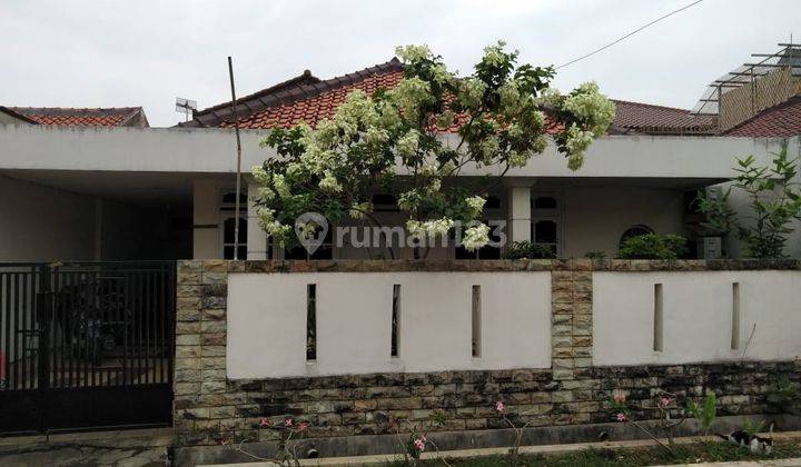 Dijual rumah di komplek larangan indah Kec larangan tangerang  1