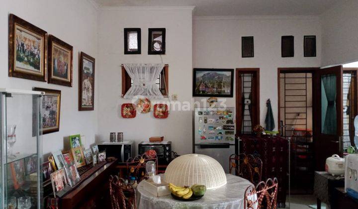 Dijual Rumah Hoek di Komplek Larangan Indah Ciledug Tangerang  2