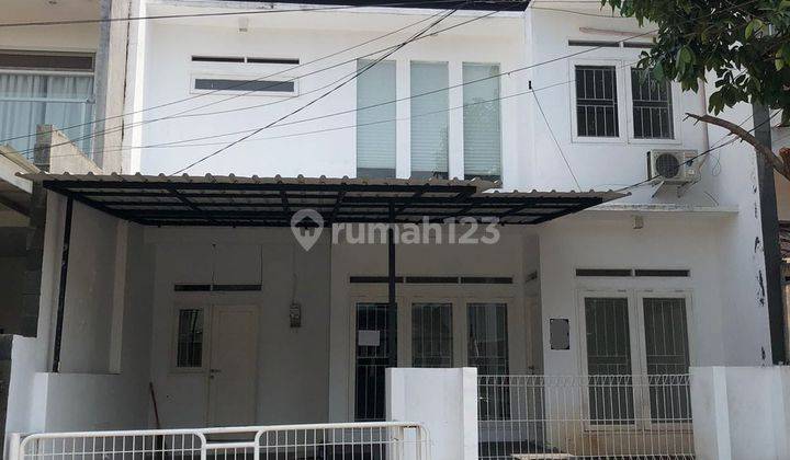 Rumah di Komplek Cimandiri Bintaro Sek7 Tangerang Selatan  1