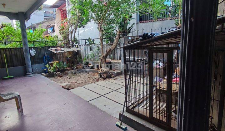 Rumah Tua Layak Huni di Jalan Antena Radio Dalam Jakarta Selatan 1