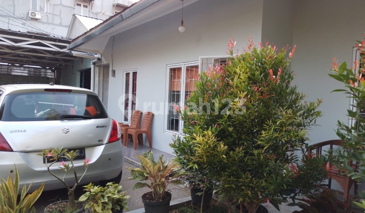 Rumah Cantik di Sawah Baru, Ciputat, Tangerang Selatan 2