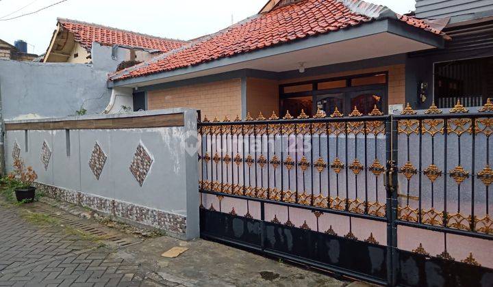 Rumah di Jl.gotong Royong ,larangan Indah Tangerang Kota  1