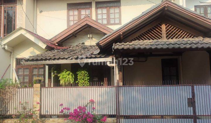 Rumah 2 Lantai di Pelikan Bintaro Sektor 2 Ciputat Timur ,tangsel 1