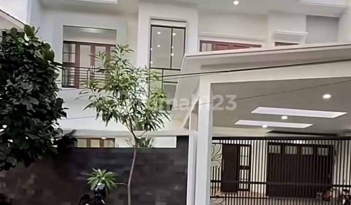 House in Taman Duren Sawit, Duren Sawit, East Jakarta. 2