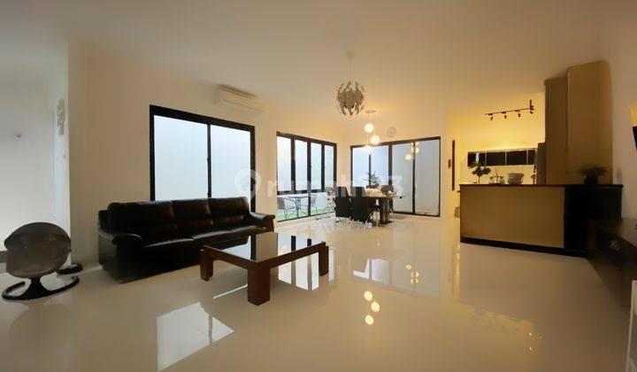 RUMAH MODERN MEWAH SIAP HUNI di Komplek Citra Raya Cikupa 2