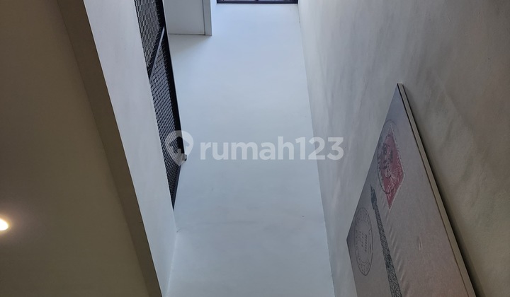 Rumah di Kencana Loka Bsd Serpong Tangerang selatan 2