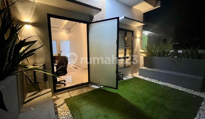 Paradise House Serpong City Puspiptek Raya Street, Setu Subdistrict 2