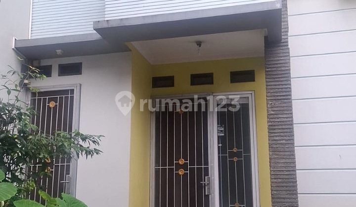 Rumah di Mahkota Residence Pejaten Jaksel