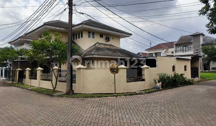 Rumah di Gretta Graha Bintaro Tangerang selatan 