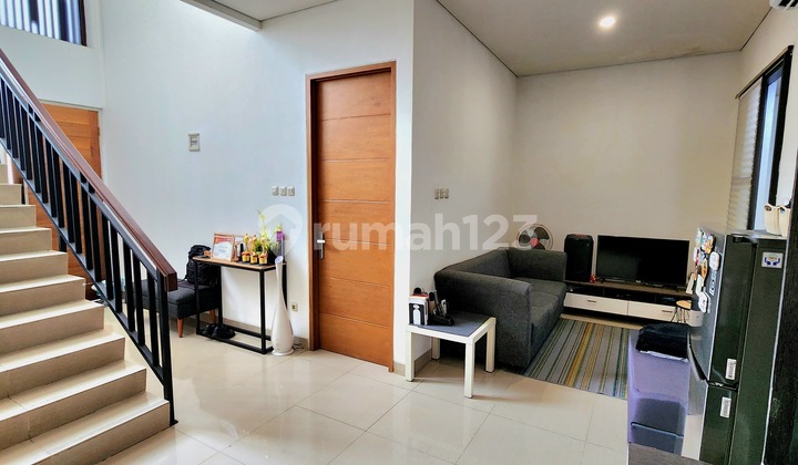 Rumah di Belle Legoso Residence, Ciputat Timur, Pisangan 2