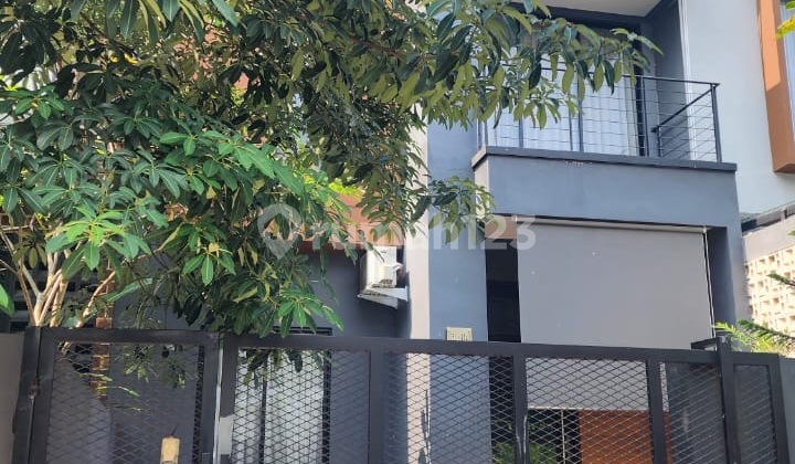 Rumah di Kencana Loka Bsd Serpong Tangerang selatan Rumah di Kencana Loka Bsd Serpong Tangerang selatan