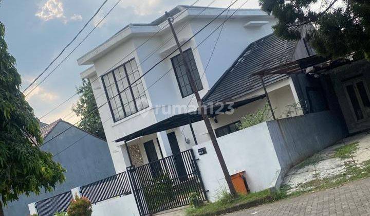 Rumah Bagus Baru Renovasi Villa Gunung Lestari, Ciputat 1