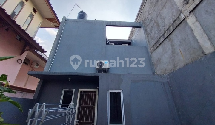 Rumah di Kavling Hankam, Joglo, Kembangan, Jakarta Barat 2