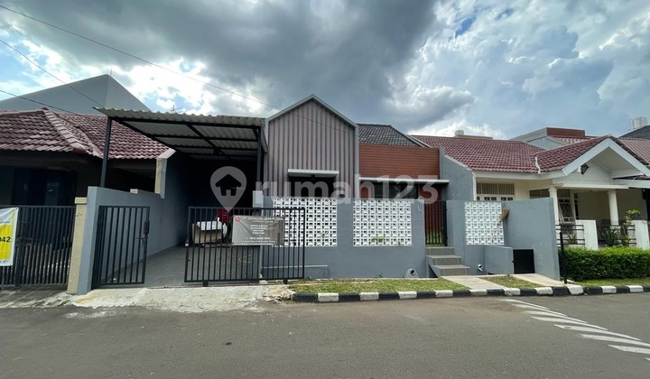 House on Jl. Elang, Bintaro Jaya Sector 9, South Tangerang