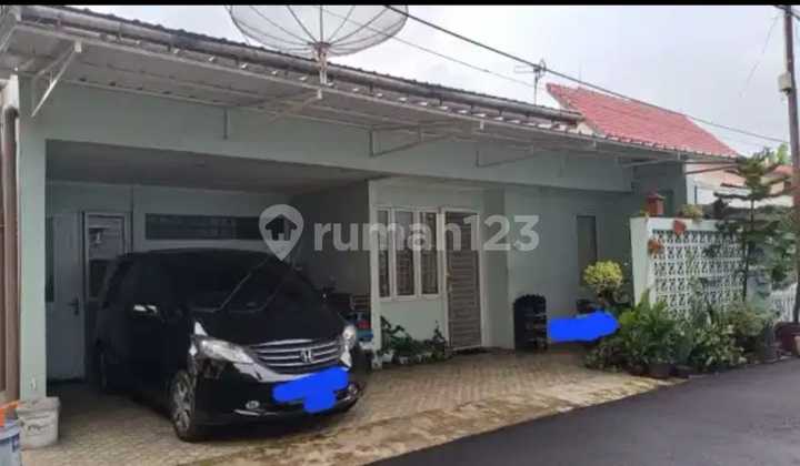 Rumah Di Komplek Cempaka Hijau . Ciputat  1