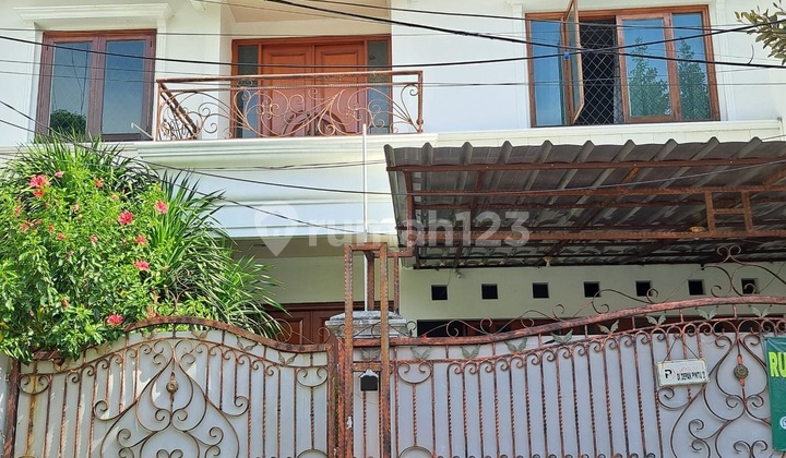 Rumah di Gandaria, Jakarta selatan.     