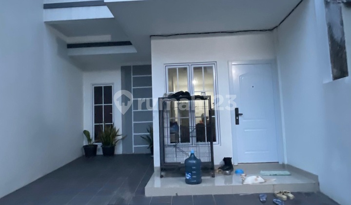 House in Kembang Larangan Housing Estate, Tangerang City 2