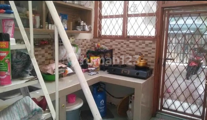 Rumah di Komplek Pesanggrahan Permai, Petukangan Selatan 2