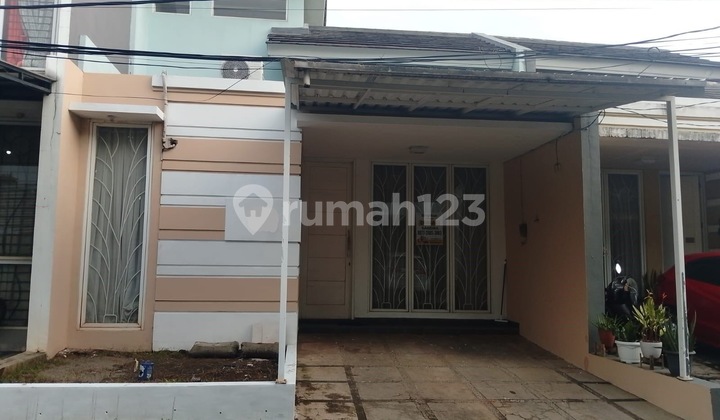 House in Palmspring Residence Housing, Pondok Aren, Tangsel