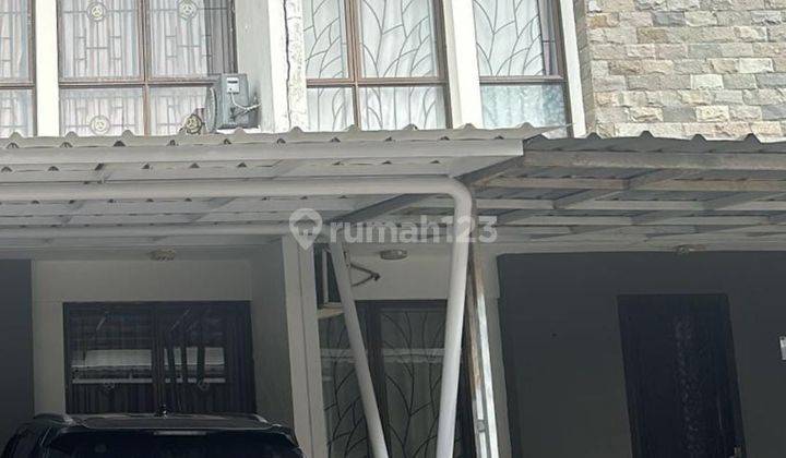 Rumah di Graha Viola Graha Raya Bintaro Tangerang Selatan  1