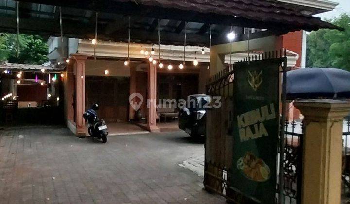 Rumah Lama Di Area Perbatasan Jakarta Selatan Dan Tangerang  2