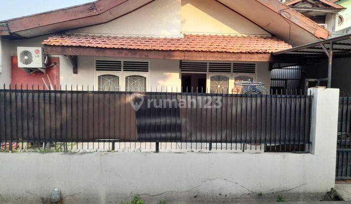 Rumah lama dalam komplek 1