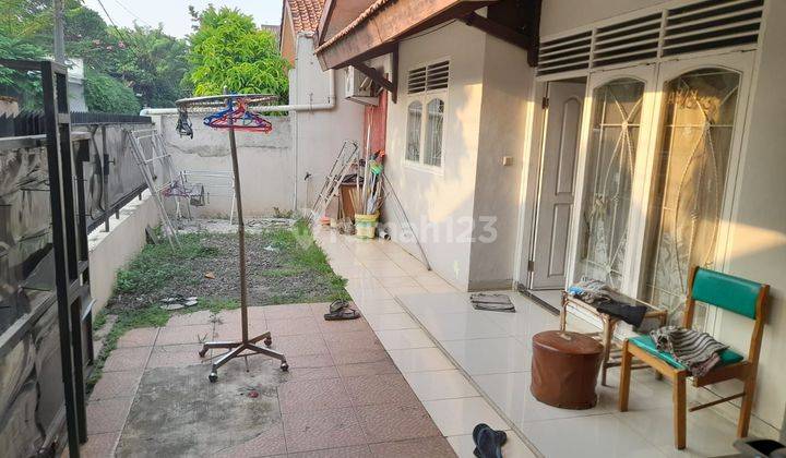 Rumah lama dalam komplek 2