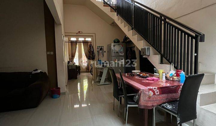 Rumah 2 lantai di area pamulang dan siap huni 2