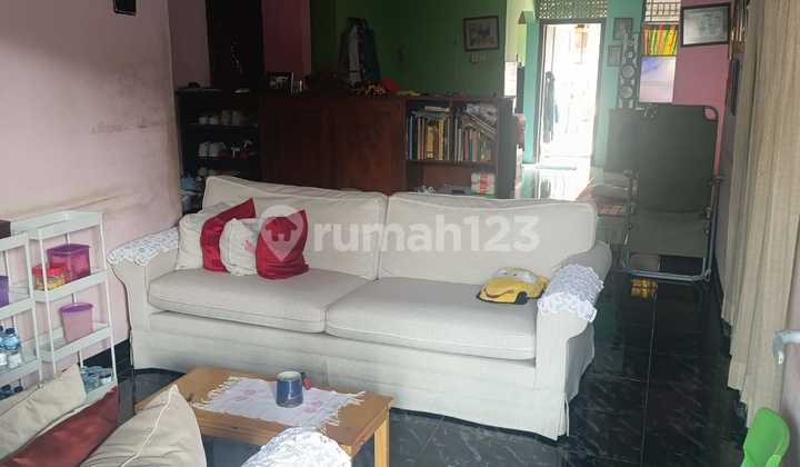 Rumah Lama di Area Camar Bintaro Siap Huni di