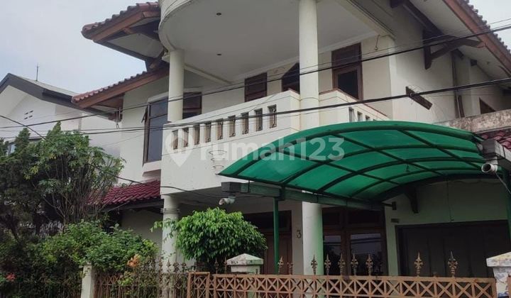 Rumah Lama di Jakarta Selatan Bebas Banjir dan Strategis