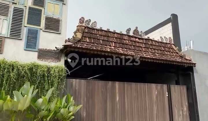 Rumah Mewah di Area Parigi Bintaro Siap Huni Full Furnished Rumah Mewah di Area Parigi Bintaro Siap Huni Full Furnished