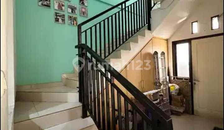 Rumah Bagus Dan Siap Huni Dalam Komplek Besar  2