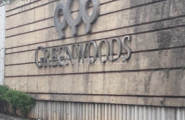 Rumah dengan Lokasi Yg Strategis.dan Lingkungan yang Nyaman