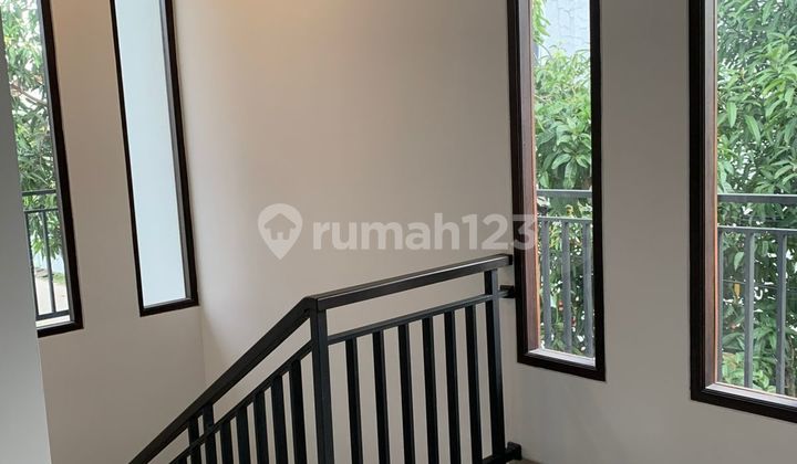 Rumah Dua Lantai Area Puri Madani Siap Huni 2