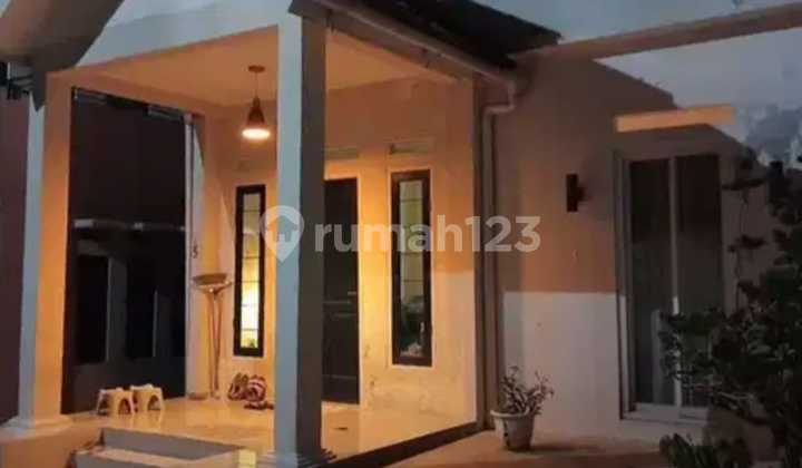 Rumah Bagus Siap Huni dengan Lokasi Yg Strategis