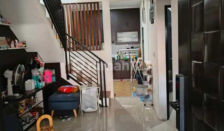 Rumah Bagus Siap Huni Area Ciputat Dengan Lokasi Strategis 2