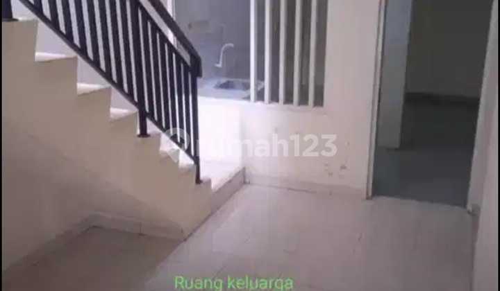 Rumah 2 Lantai Bagus di Cluster Havana , Tangerang