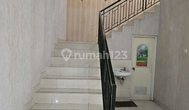 Rumah Mewah Full Furnish di Cluster Banjar Wijaya Tangerang 2