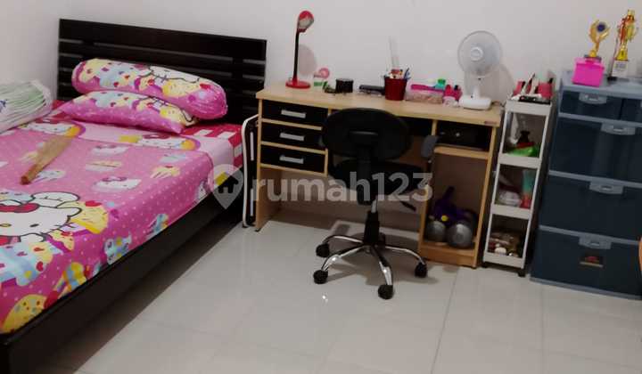 Rumah Bagus Furnished Cluster Modernland Tangerang 2