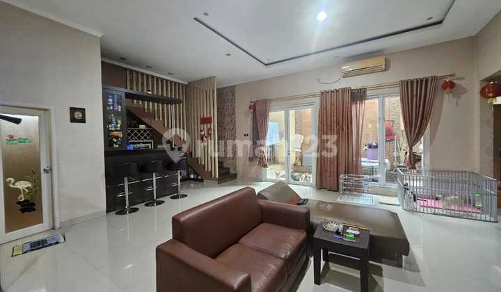 Rumah Bagus Bersih Nyaman 2 Lantai di Lavaletta Modernland 2