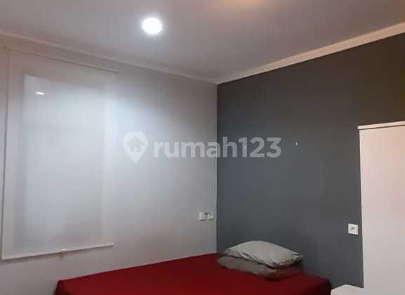 Townhouse in Lippo Karawaci, Central Tangerang 2