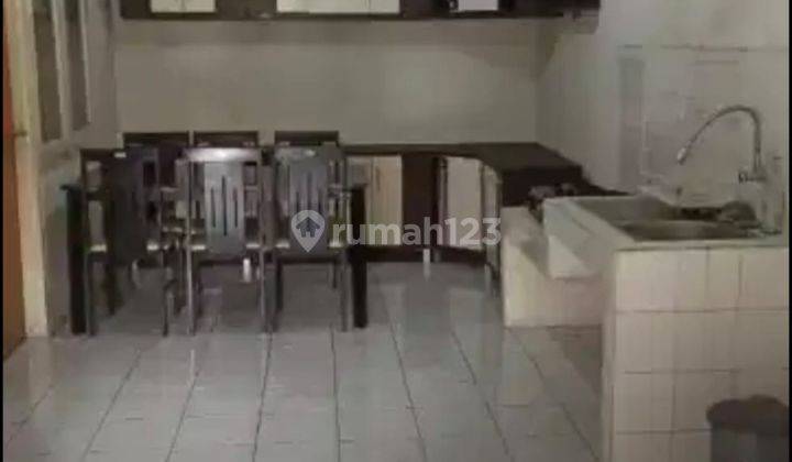 Rumah Bagus Semi Furnished SHM di Perumahan Arcadia , Tangerang 1