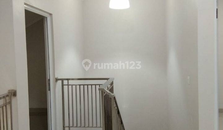 Rumah Sewa Rapi dan Bagus di Duta Garden. Tangerang 9