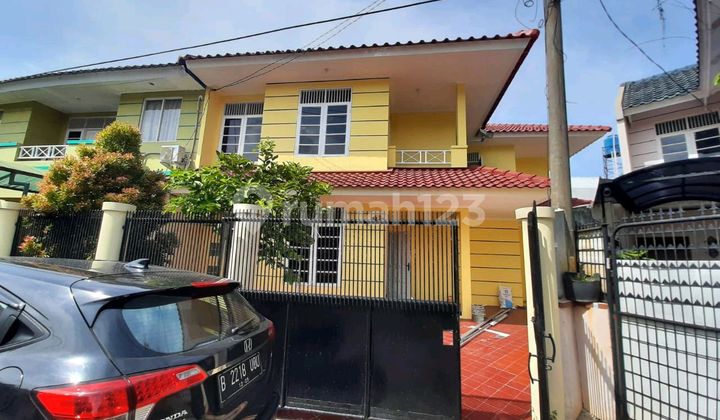 For Sale 2-Story House in Citra Garden 2 West Jakarta