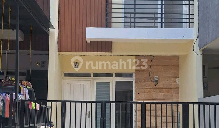 Dijual Rumah Di Park Residence, Taman Surya. Jakarta Barat SHM