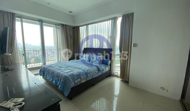 3 BR Empire Kemang Village - 132 Sqm, Balcony, Low Floor 2,8 Miliar