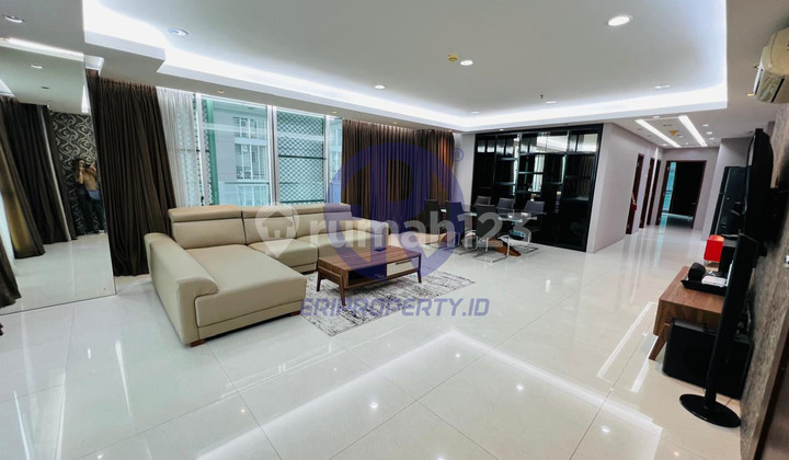 3 BR Infinity Kemang Village - 181 Sqm, Private Lift, Pet Friendly 5,7 M