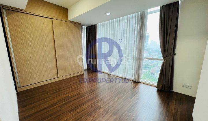 Semi Furnished 3 Bedroom + Balcony Kemang Village Tower Cosmo 1